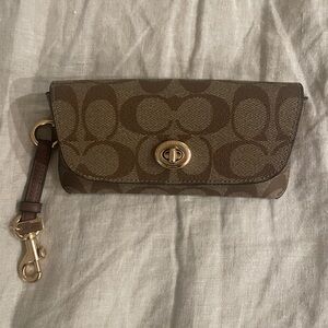 Coach Signature Canvas Sunglasses Glasses Case
